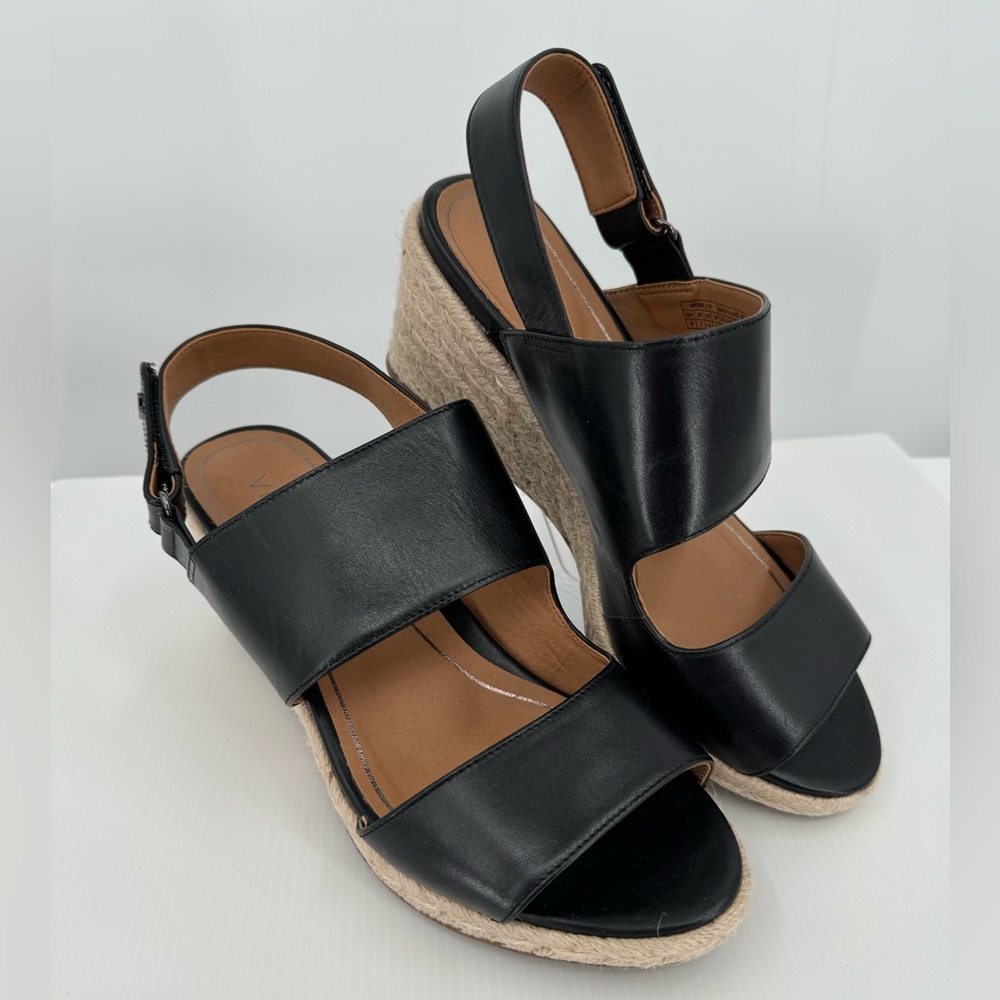 Vionic Brooke Wedge size 9
